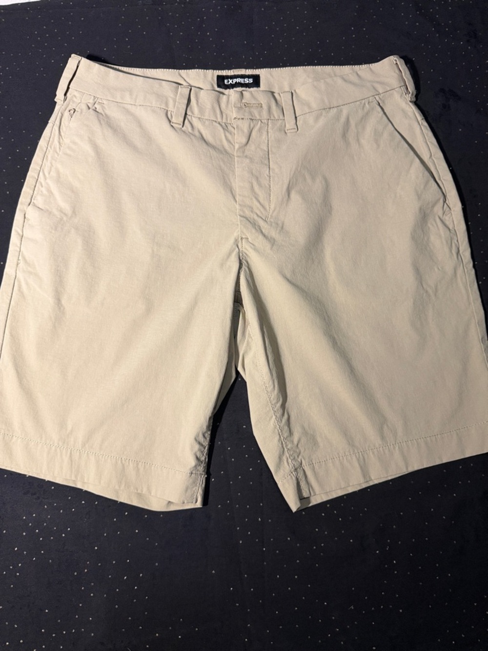 Express Men’s Light Khaki Flat Front Shorts
